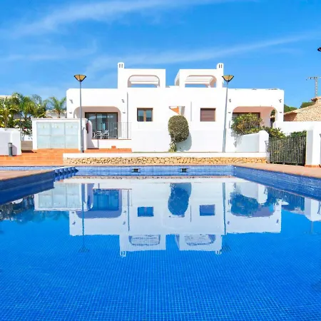 Mirador De Les Bassetes By Interhome Vakantiehuis *